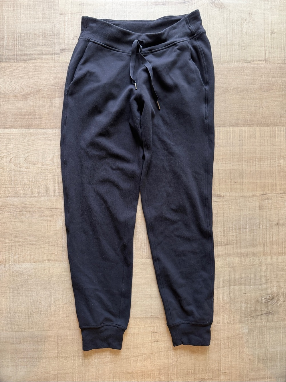 Lululemon Joggers - Black size 6